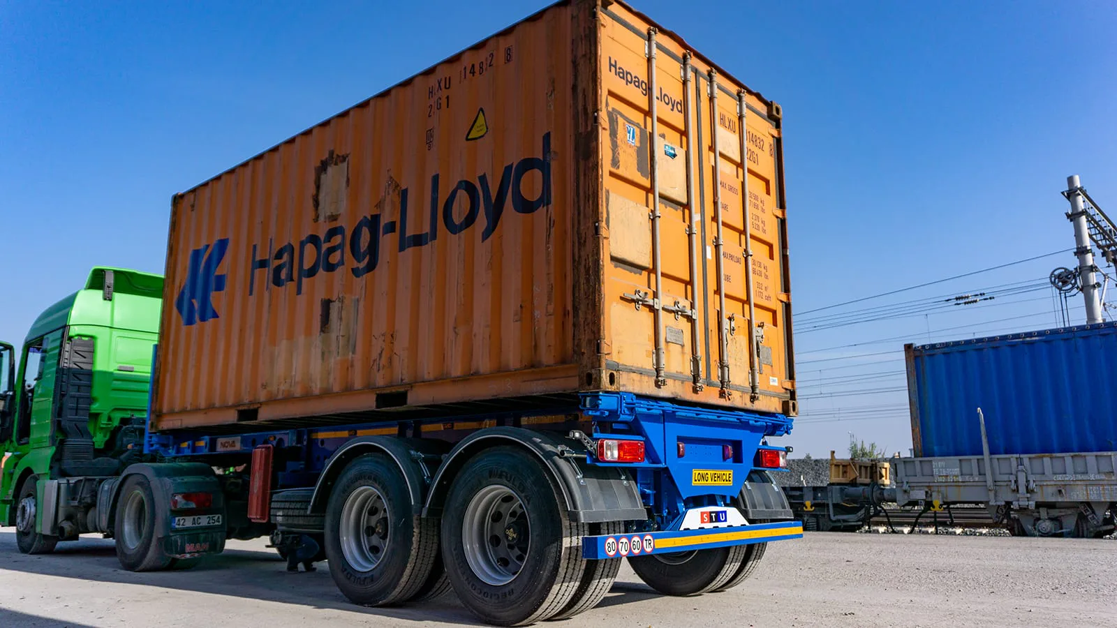 Container Locks for Three Sizes — STU Trailers