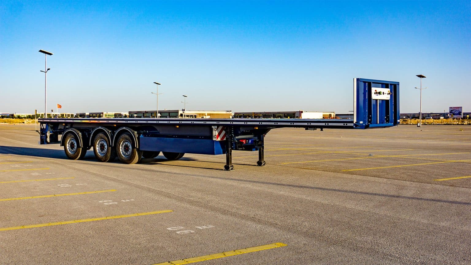 Flatbed Trailer platform trailer producing by STU Trailers.